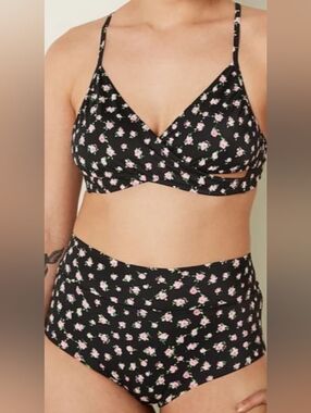 NWT PINK Victoria's Secret 3pc Swim Set Black With Pink Rosebud